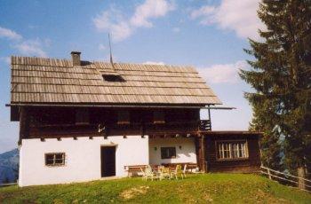 Almhütte in Kärnten-optimal zum Feiern Ski Schlitten fahren