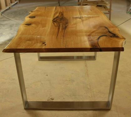 MASSIVER BAUMSTAMM HARZ LACKIERT EICHENTISCH ESSTISCH INDUSTRIAL KÜCHE 140x90x78