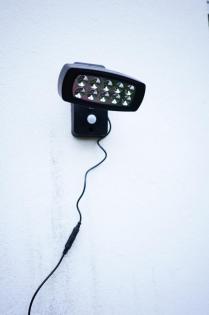 Solar-Strahler mit 14 hellen LEDs und Infrarot-Bewegungsmelder