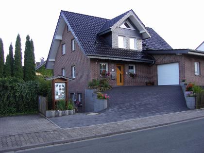 Kindermädchen und Haushaltshilfe gegen freies wohnen gesucht