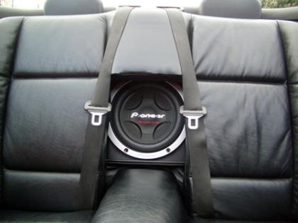 Subwoofer System für BMW e36 Cabrio und BMW e60