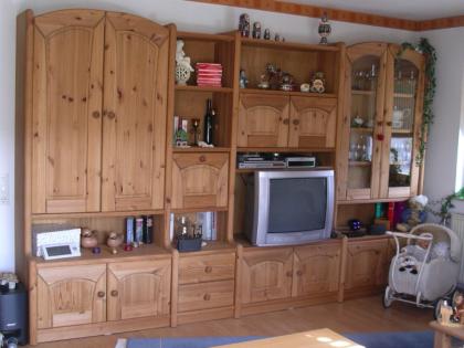 Wohnzimmerschrank Kiefer massiv