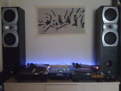 2X Reloop RP-4000 M3D Orginal Verpackung ca. 40 Vinyls Techno/House/Electro