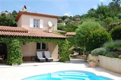Meerblick-Villa in Les Issambres Golf von St. Tropez