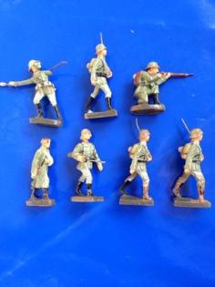 7 Stk. Soldaten Masse Elastolin Lineol Schusso Leyla WKII
