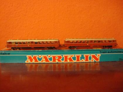 Märklin Akku Triebwagen BR 815 Rot