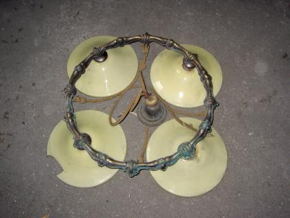 Altdeutscher Luster für edles stilvolles Ambiente