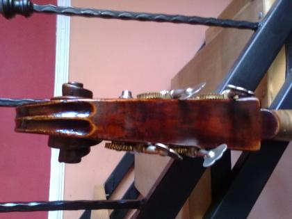 Alt italianes kontra bass .
